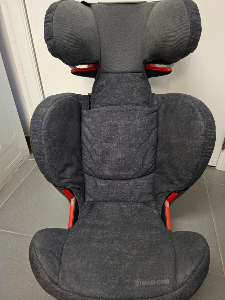 Autostoel Maxi Cosi Rodifix groep 2, Ophalen, Verstelbare rugleuning, Gebruikt, 15 t/m 36 kg