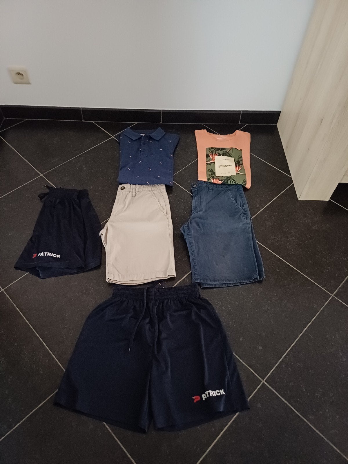 pakket jongenskledij maat xs /smal, Kinderen en Baby's, Kinderkleding | Maat 176, Ophalen