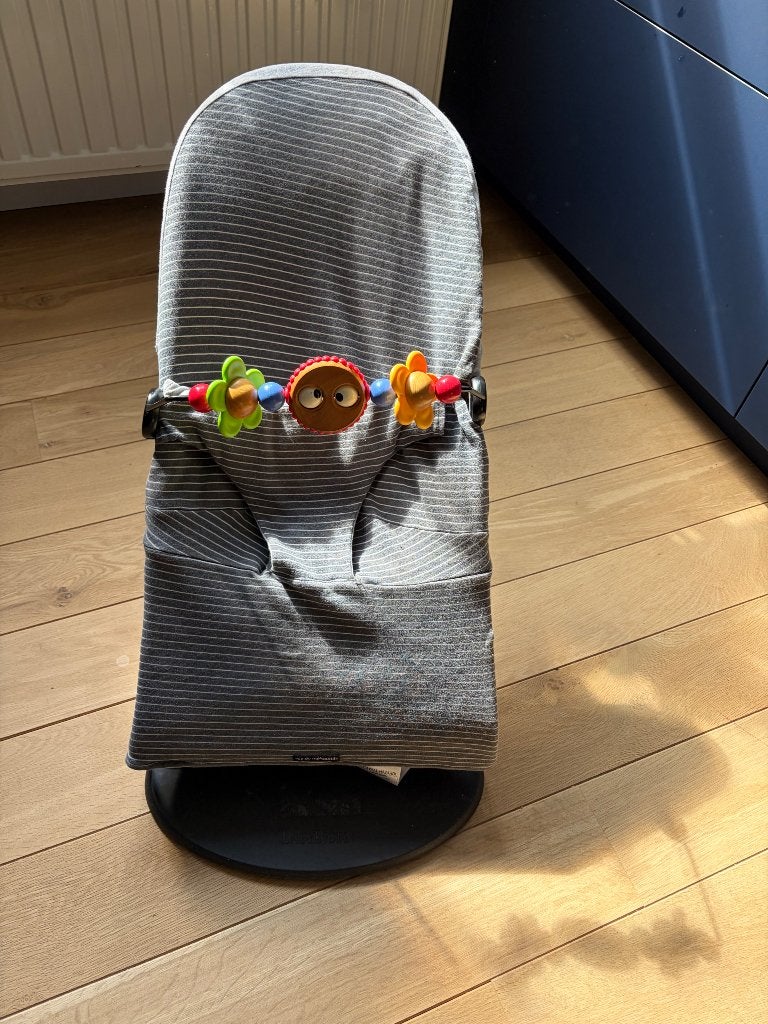 Wipper Babybjorn, Wipstoel, Met gordel(s) of riempje(s), Zo goed als nieuw, Ophalen