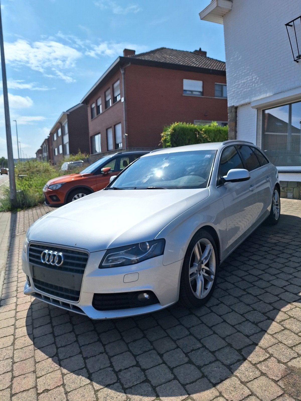 Mooie Audi A4 B8 2.0tdi 136, Auto's, Audi, Euro 5, Zwart, A4, Leder