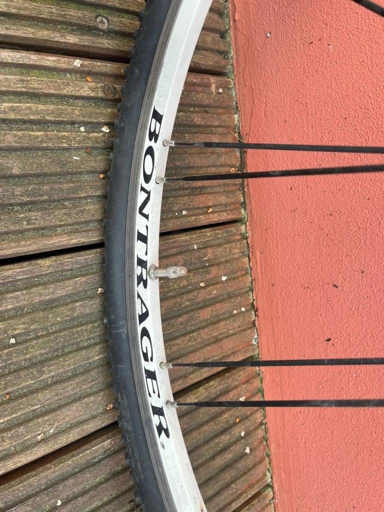 Paire de roues Bontrager race 3, Vélos & Vélomoteurs, Enlèvement, Utilisé, Roue, Bontrager