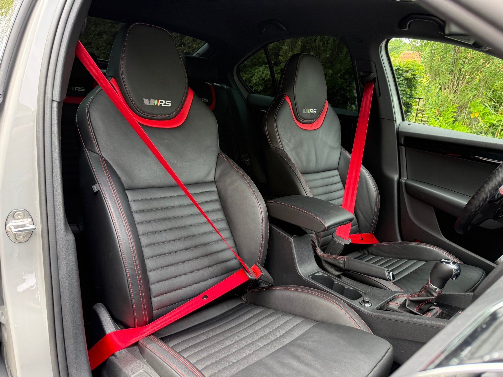 Skoda Octavia VRS 2.0i / DSG -Maxton Design Nardo - 21.000KM, Cuir, Argent ou Gris, Achat, Euro 6