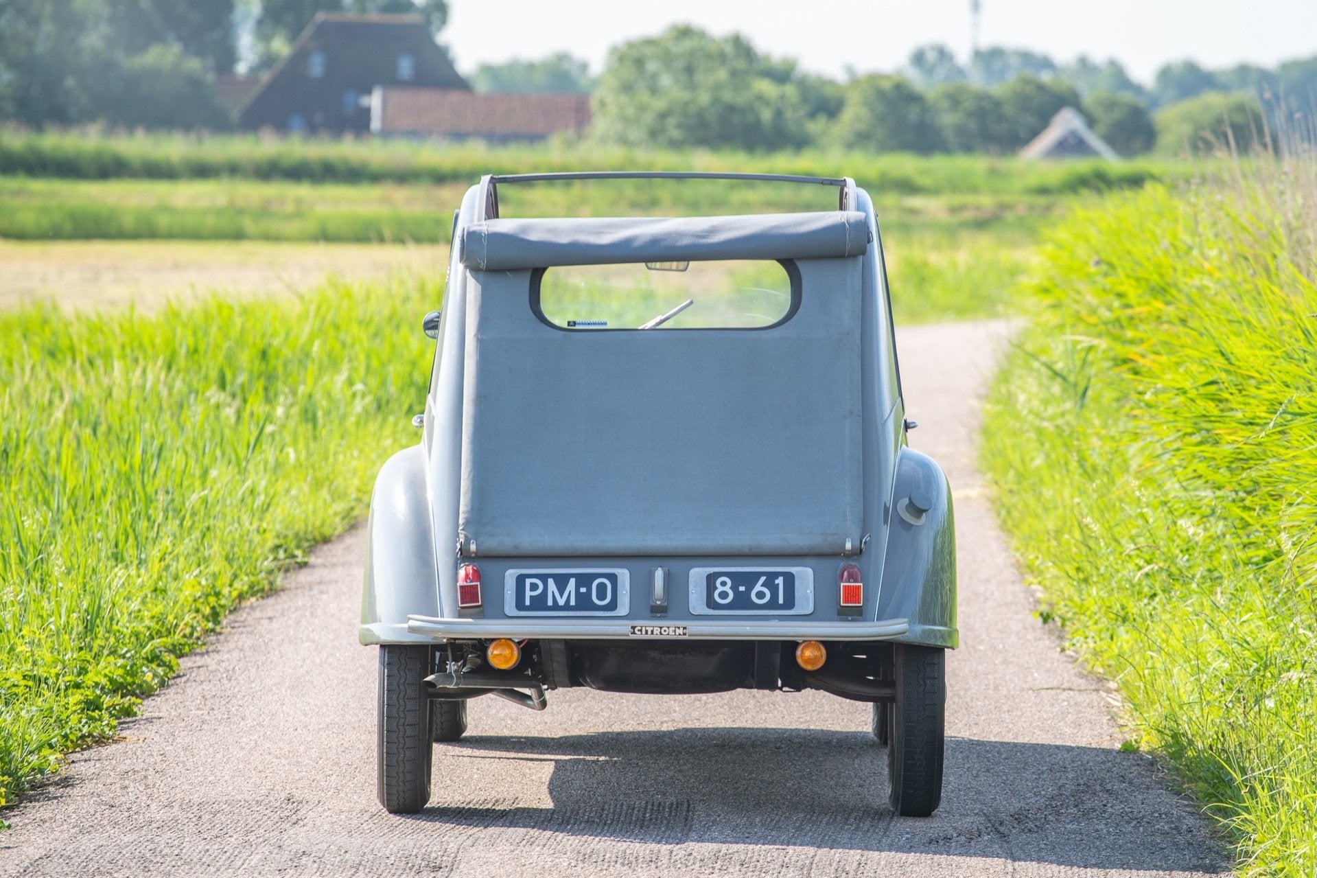 Citroën 2CV, Autos, Oldtimers & Ancêtres, Entreprise, Achat, Citroën, Essence, Autre carrosserie, 4 portes, Boîte manuelle, Argent ou Gris