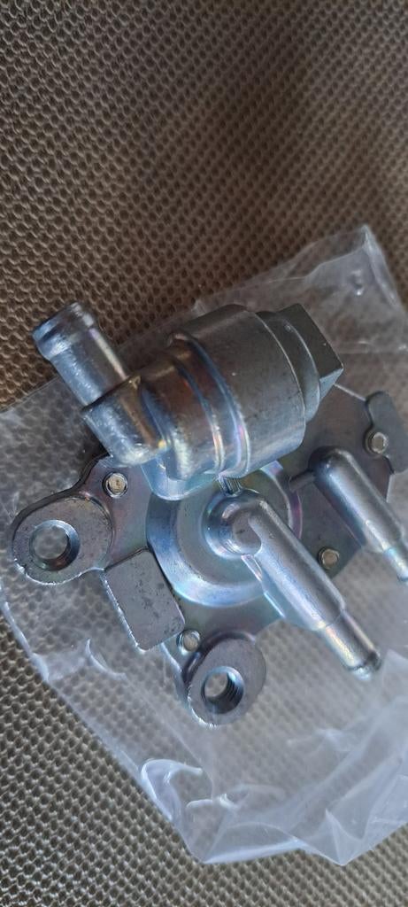 Benzinekraan  scooter yamaha jog 50 RAZZA AXIS SH 50, Ophalen