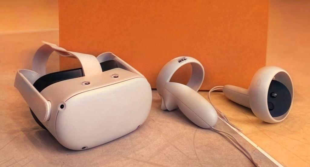Oculus quest 2 en parfait etat, Games en Spelcomputers, Ophalen