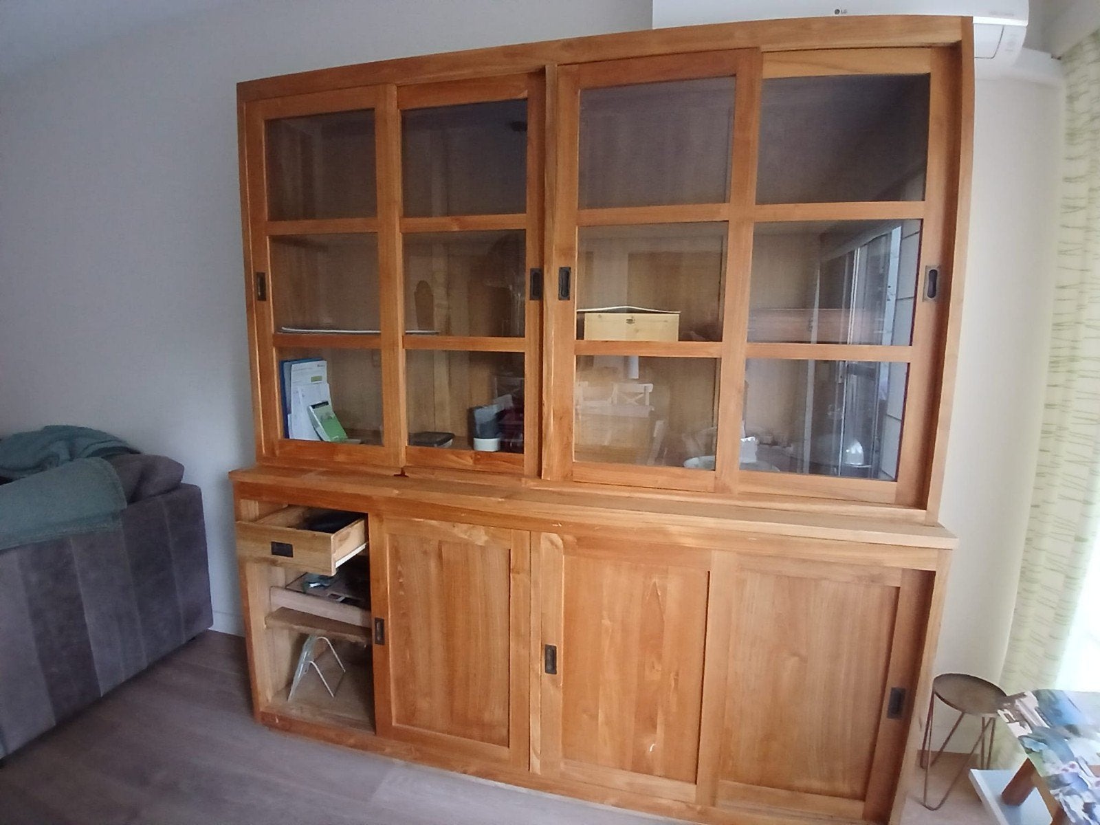 Teak kast, Ophalen