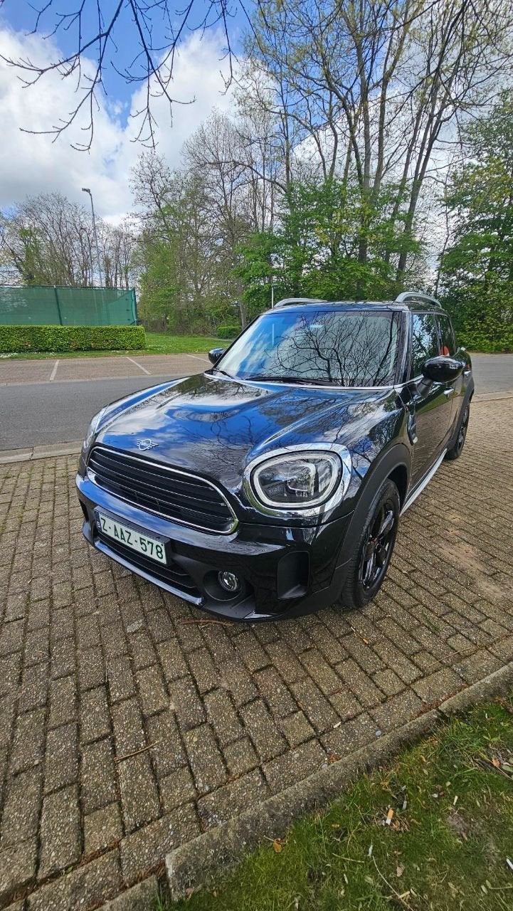 MINI Countryman Cooper D Classic Trim (bj 2023, automaat), Auto's, Mini, Countryman, Zwart, Bedrijf, 133 g/km