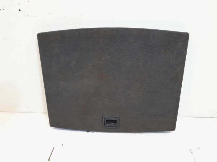Plaque sol coffre d'un Audi A4, -, 3 mois de garantie, Audi, Utilisé