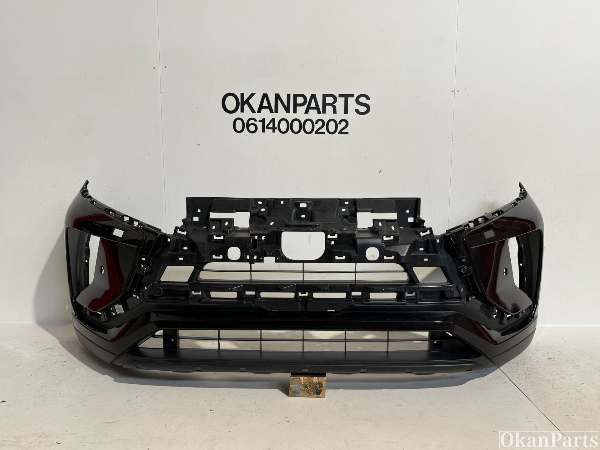 Mitshubishi Eclips Cross Voorbumper 6400H717ZZ, Gebruikt, Voor, Bumper