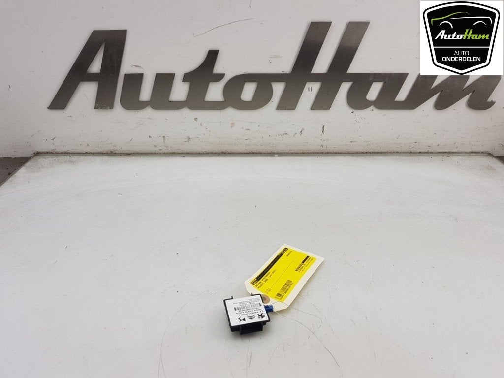 ANTENNE VERSTERKER Peugeot 2008 (UD / UK / UR / US / UX), Gebruikt, Peugeot