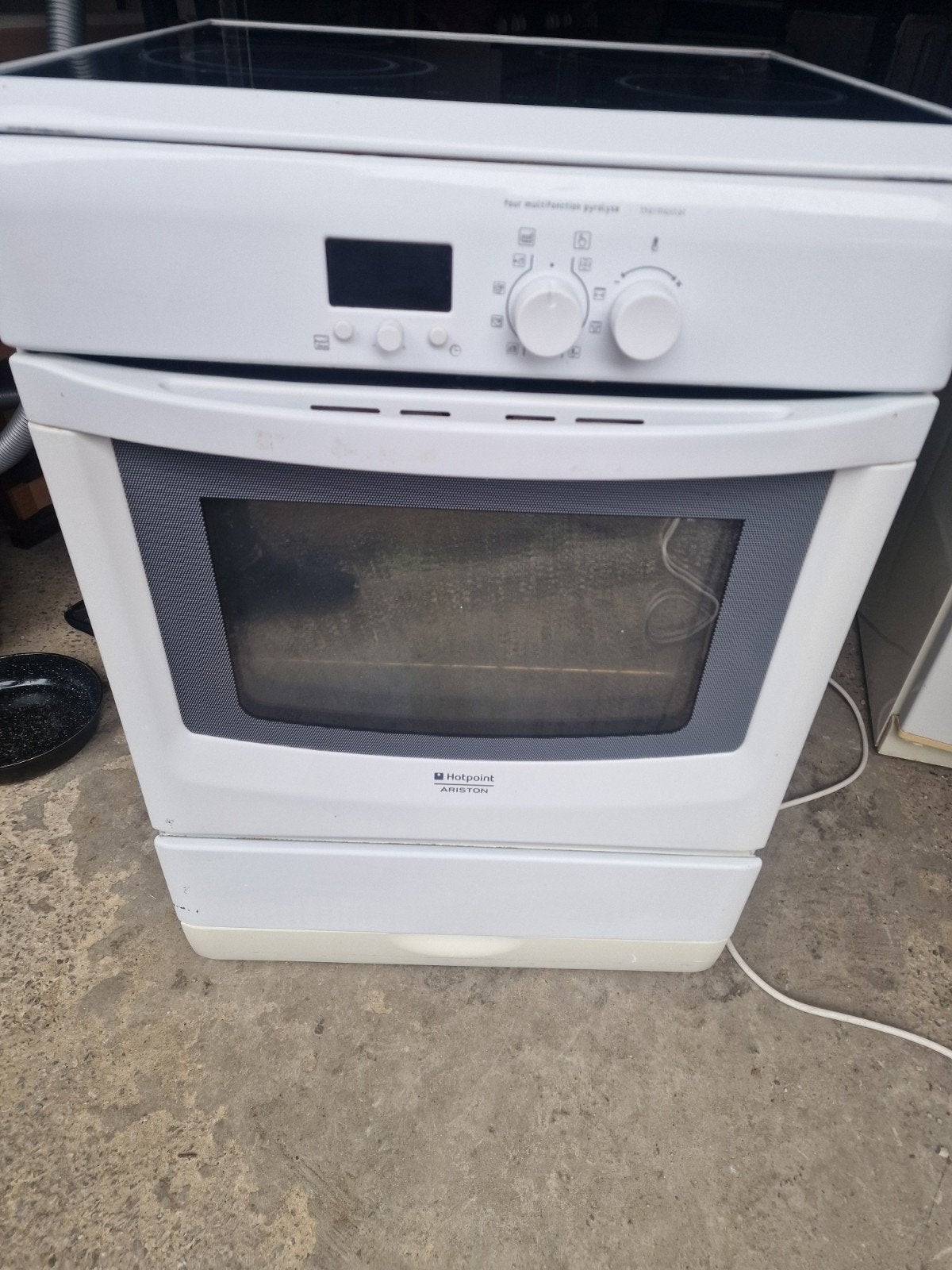 cuisinière électrique céramique Ariston induction tactile, Electroménager, Enlèvement, Utilisé