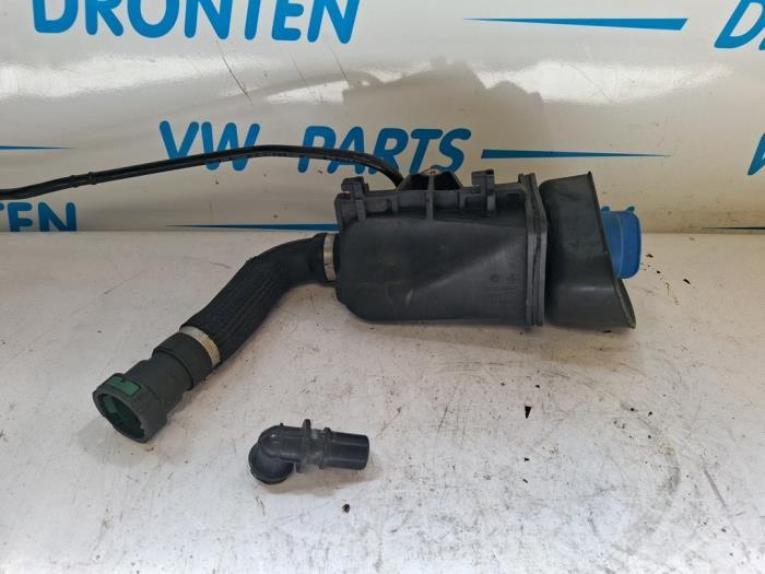 Tube de remplissage adblue réservoir d'un Volkswagen Caddy, Volkswagen, -, 3 mois de garantie, Utilisé