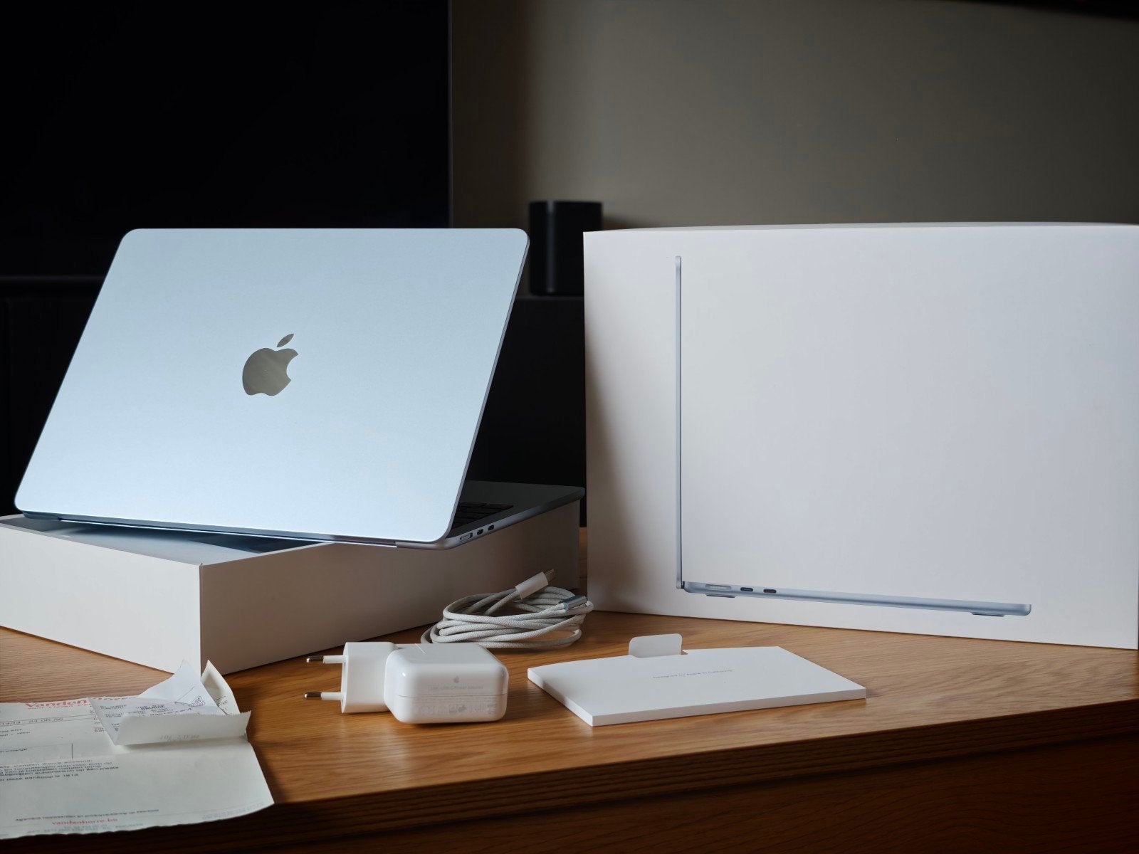 Macbook Air 13 pouces M4  de 2 mois, incl garantie, 256 GB, Enlèvement ou Envoi, 13 pouces, 4 Ghz ou plus