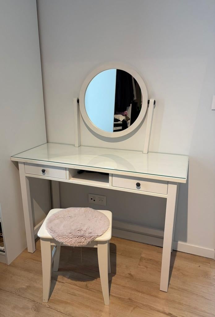 Coiffeuse avec miroir + tabouret IKEA, Enlèvement, Utilisé, Bois, 100 à 150 cm