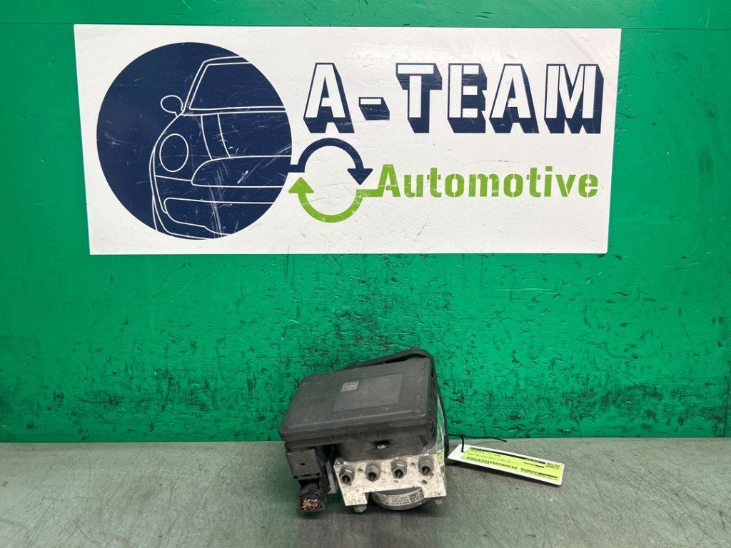 ABS POMP Volkswagen Golf VIII (CD1) (|5WA614517BE|), Gebruikt, Volkswagen, Sodener Straße 9
65824  Schwalbach, DE, Continental Aftermarket & Services GmbH