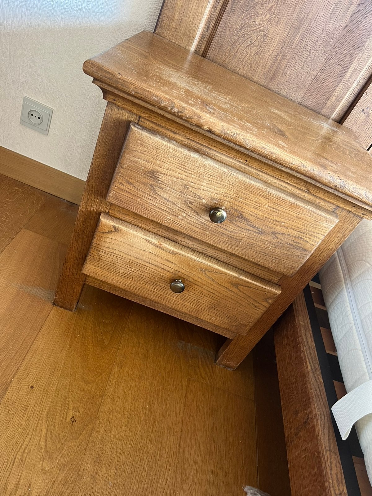 Nachtkastje 2 x, Huis en Inrichting, Ophalen, Gebruikt