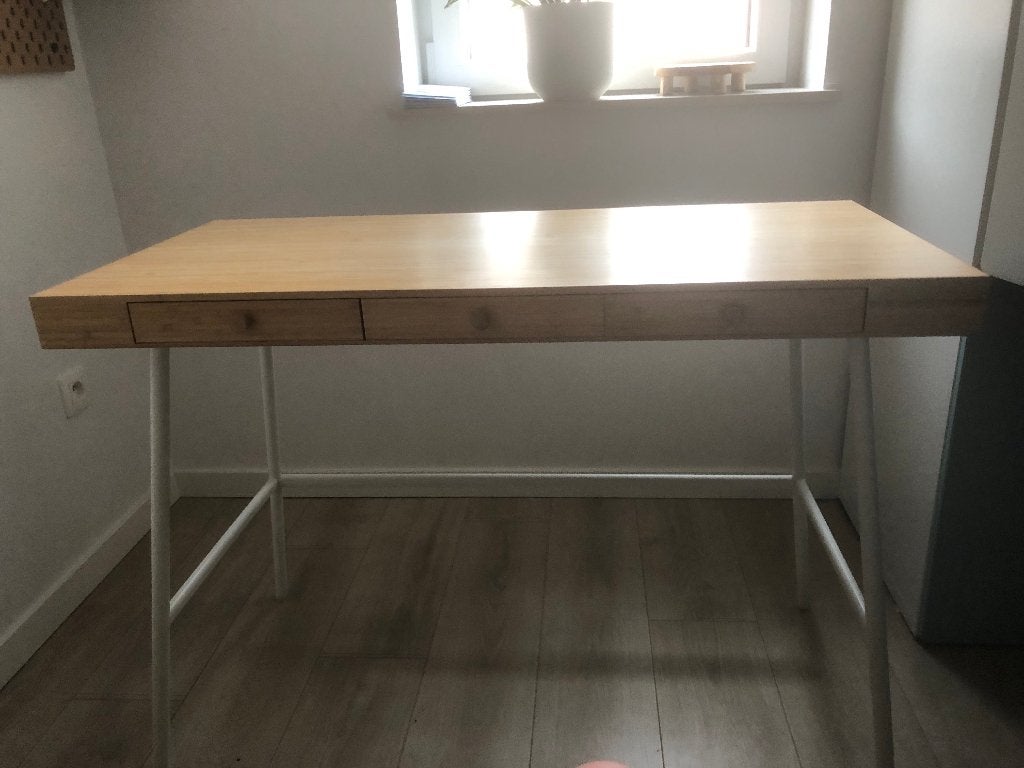 BUREAU ENFANT, Comme neuf, Enlèvement, Brun, IKEA