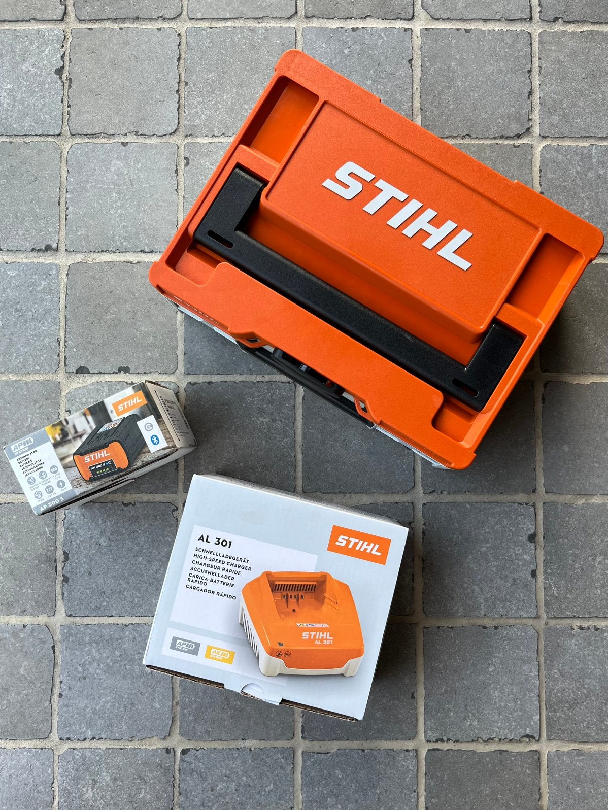 STIHL Battery Pack AP/AL – AP 300 S + AL 301 + Accubox, Enlèvement, Neuf