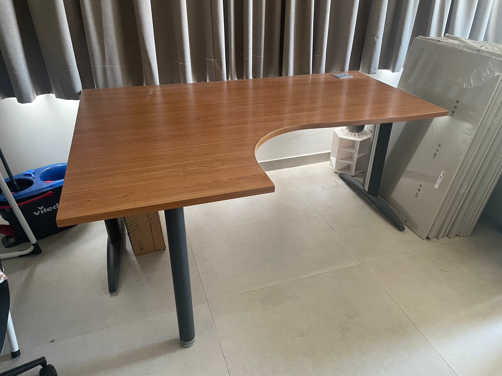 Bureau in goede staat, Huis en Inrichting, Bureaus, Ophalen, Gebruikt, Hout, Hoekbureau