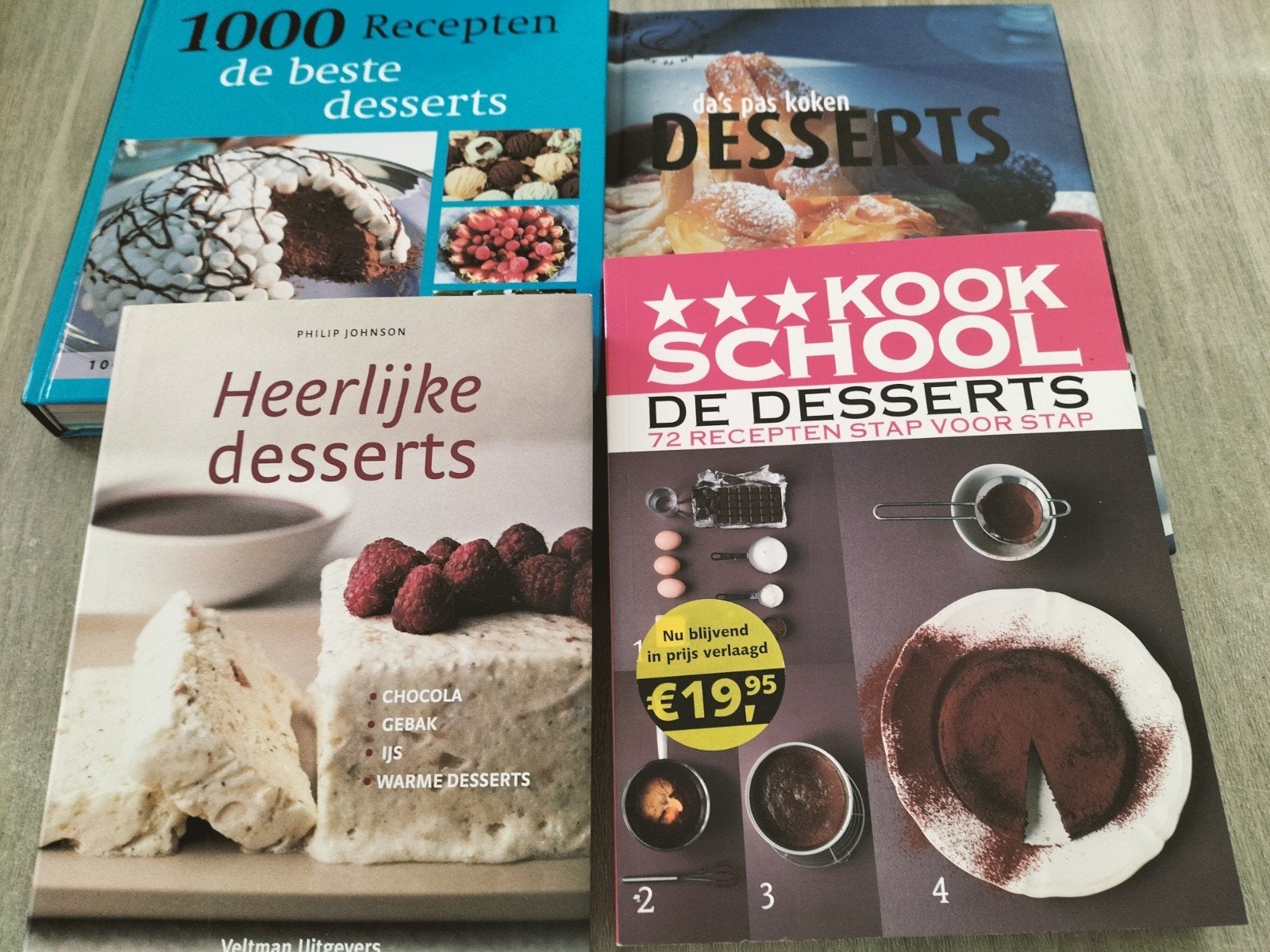 Set van 4 kookboeken rond desserten (1000+ recepten), Ophalen of Verzenden