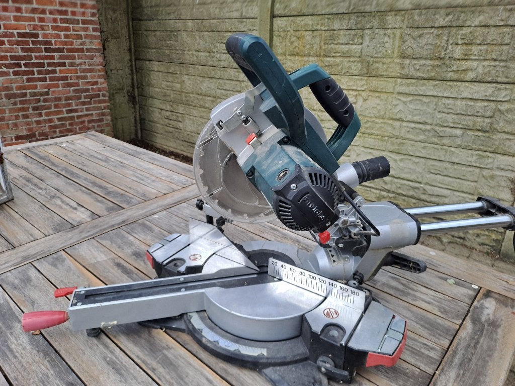 Afkortzaag Metabo, Doe-het-zelf en Bouw, Ophalen, Gebruikt, 1200 watt of meer, Afkortzaag