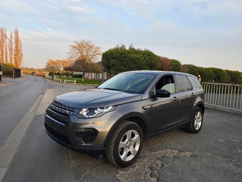 Discovery Sport 2.0 TD4 - 146 Dkm - 02/2017 - LICHTE VRACHT!, Auto's, USB, Leder en Stof, Bedrijf, Grijs