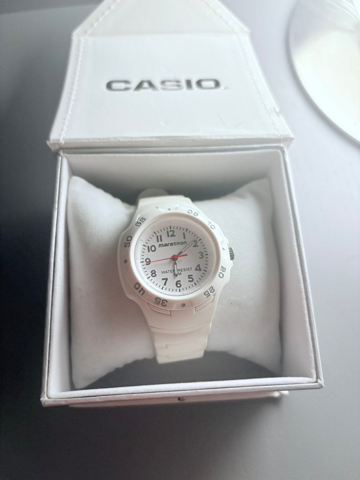 Casio dameshorloge wit – inclusief originele doos, Handtassen en Accessoires, Horloges | Dames, Overige materialen, Leer, Polshorloge