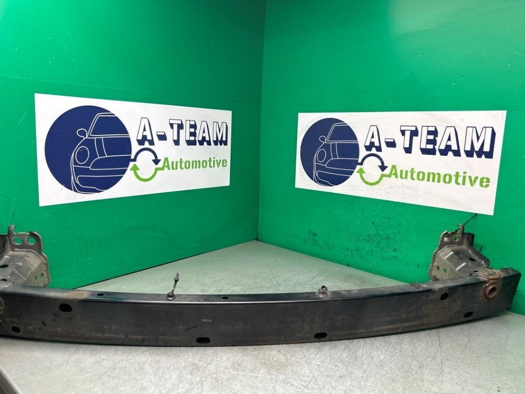 BUMPERFRAME VOOR Toyota Auris Touring Sports (E18), Gebruikt, Kundenbetreuung@toyota.de, Toyota, Toyota-Allee 2
50858  Köln, DE
