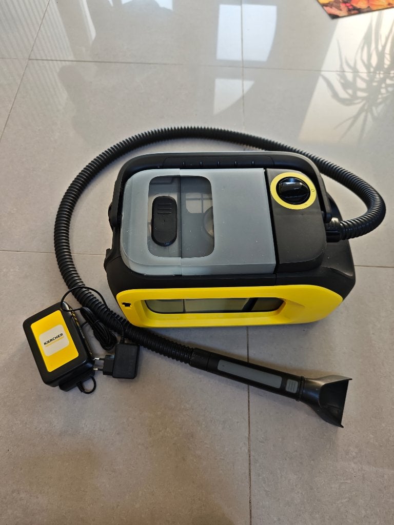 Injecteur extracteur KARCHER, Bricolage & Construction, Enlèvement ou Envoi, Comme neuf, Machine de nettoyage à brosse
