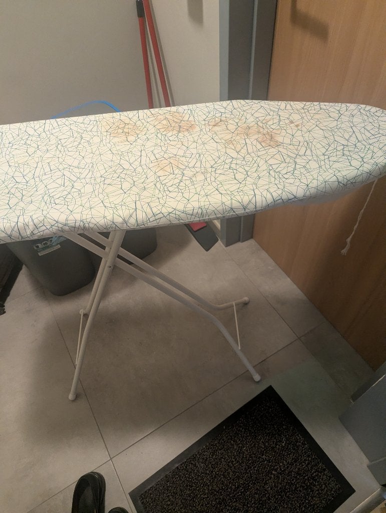 Table à repasser, Enlèvement, Utilisé