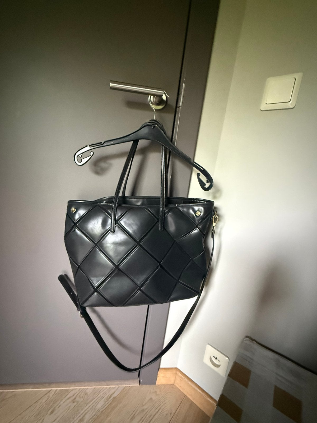 Sac cabas Rinascimento simili, Bijoux, Sacs & Beauté, Sacs | Sacs Femme, Enlèvement ou Envoi, Utilisé, Noir, Sac à main
