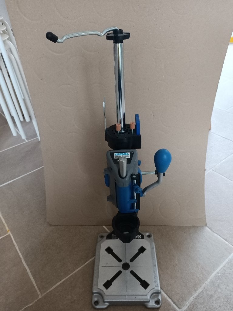 Dremel Workstation, Ophalen, Nieuw
