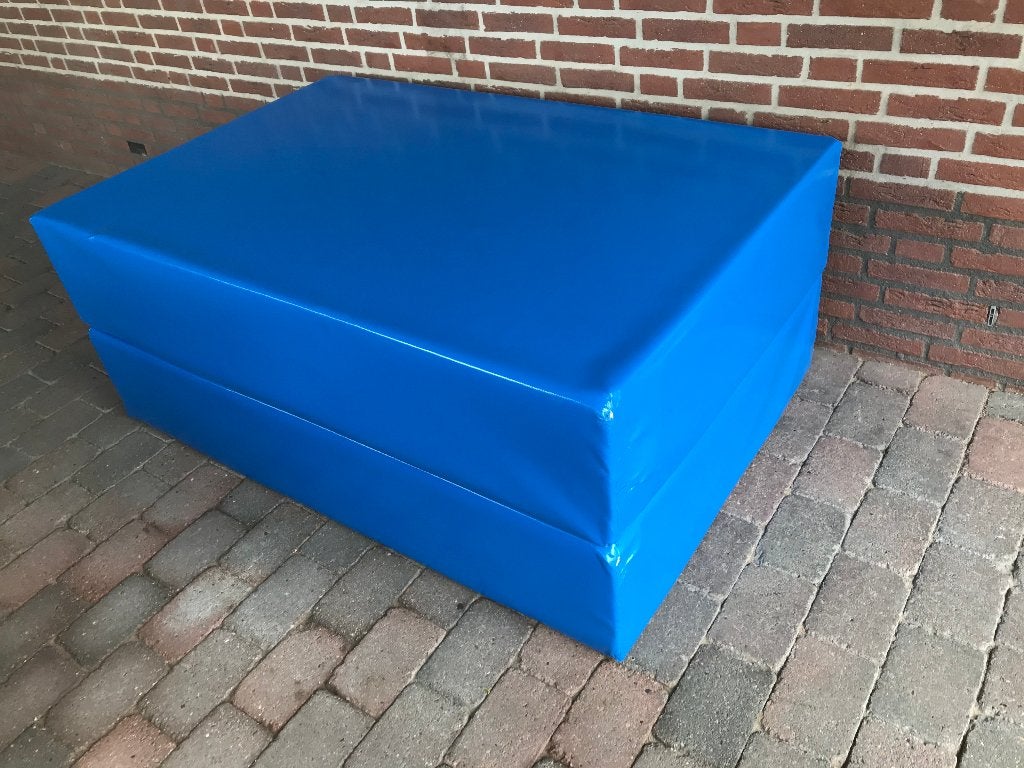 Kleine valmat, turnmat met waterdicht 2 x 1 meter en 30 cm, Sport en Fitness, Ophalen, Zo goed als nieuw