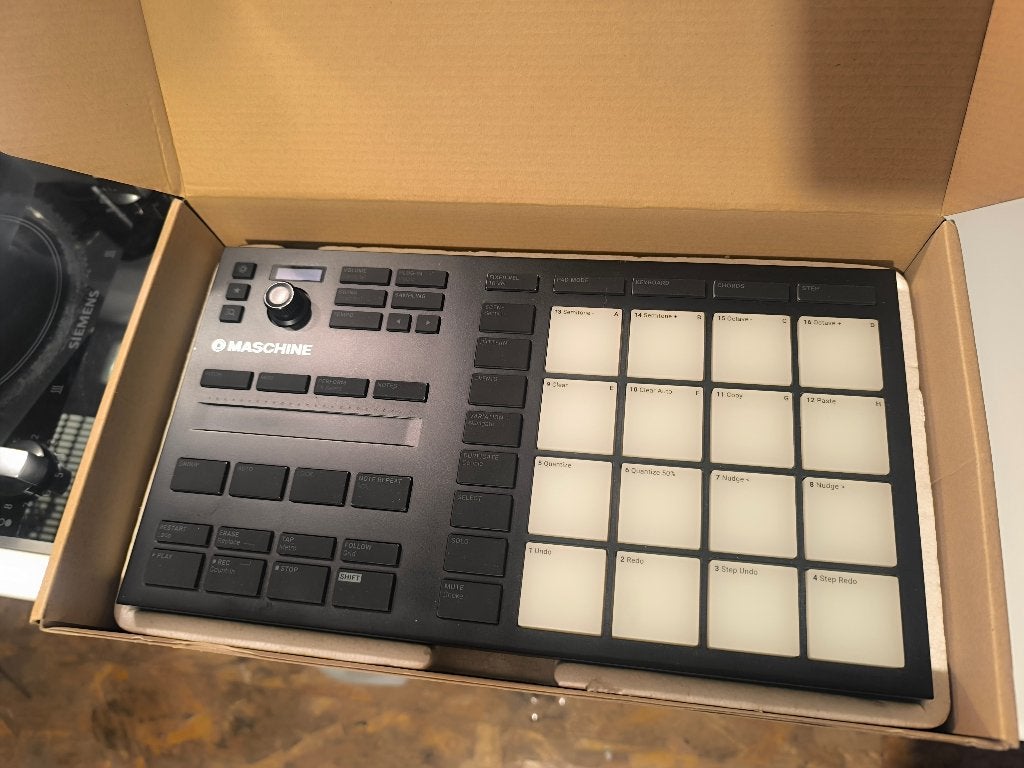 Muziekinstrumenten, Muziek en Instrumenten, Ophalen of Verzenden, Zo goed als nieuw, Drumcomputer