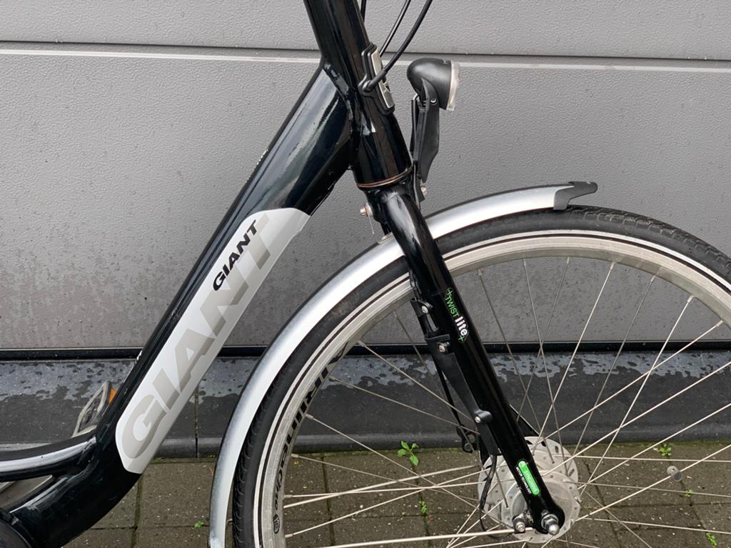 DamesfietsGiant, Fietsen en Brommers, Ophalen, Zo goed als nieuw