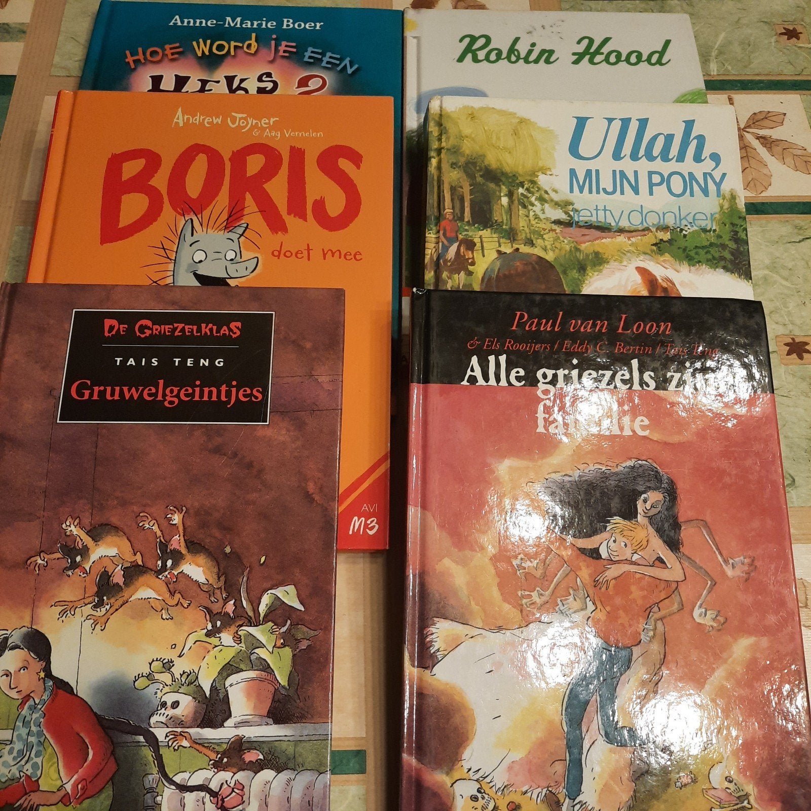 dinosaurussen.griezels .borus.mijn pony en andere, Boeken, Ophalen