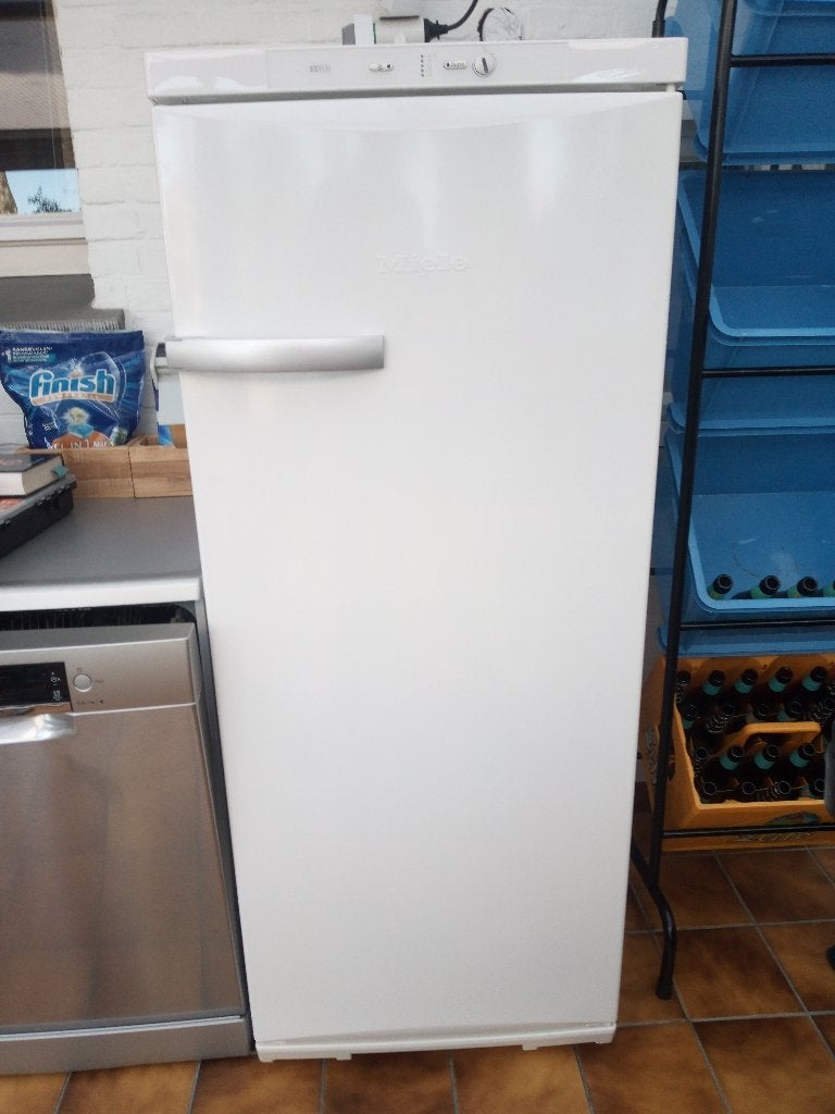 diepvrieskast Miele, Elektronische apparatuur, 160 cm of meer, Zo goed als nieuw, Ophalen, Vrieskast