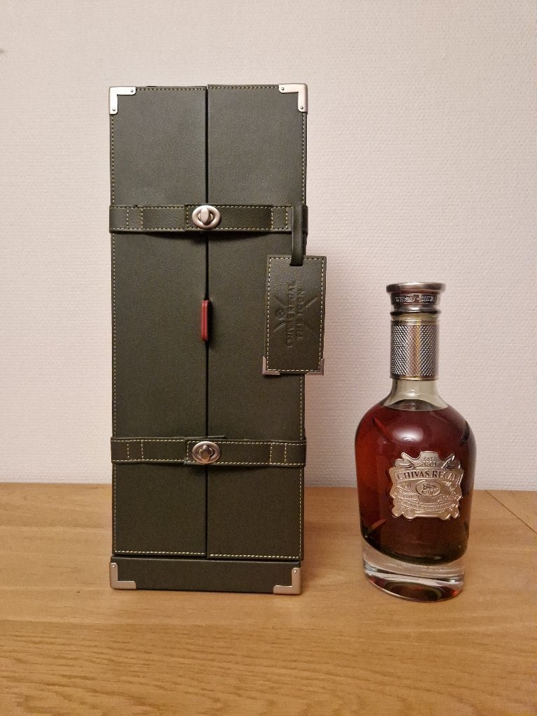 Whisky CHIVAS REGAL THE ICON - 70 cl - 43 %, Verzamelen, Wijnen, Overige gebieden, Overige typen, Nieuw, Ophalen of Verzenden