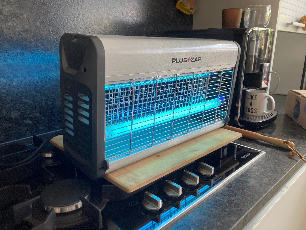 Vliegenvanger, Elektronische apparatuur, Contactgrills, Ophalen, Zo goed als nieuw