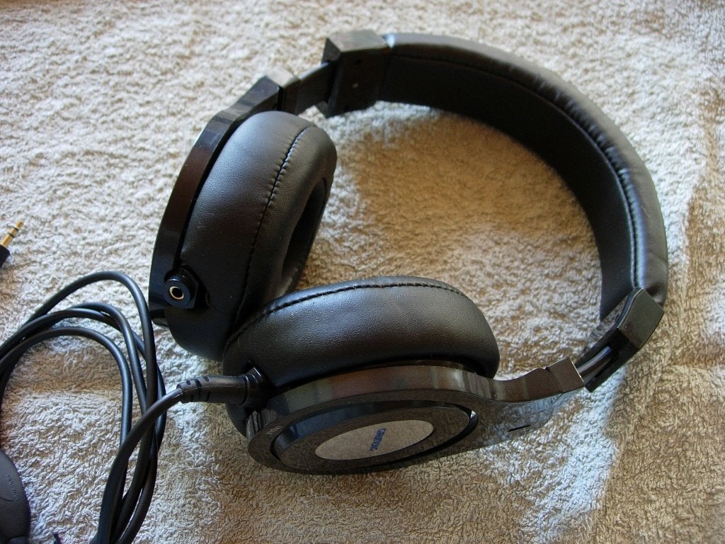 Casque Grundig Pliable Réglage Volume sur le câble, Enlèvement ou Envoi, Pliable
