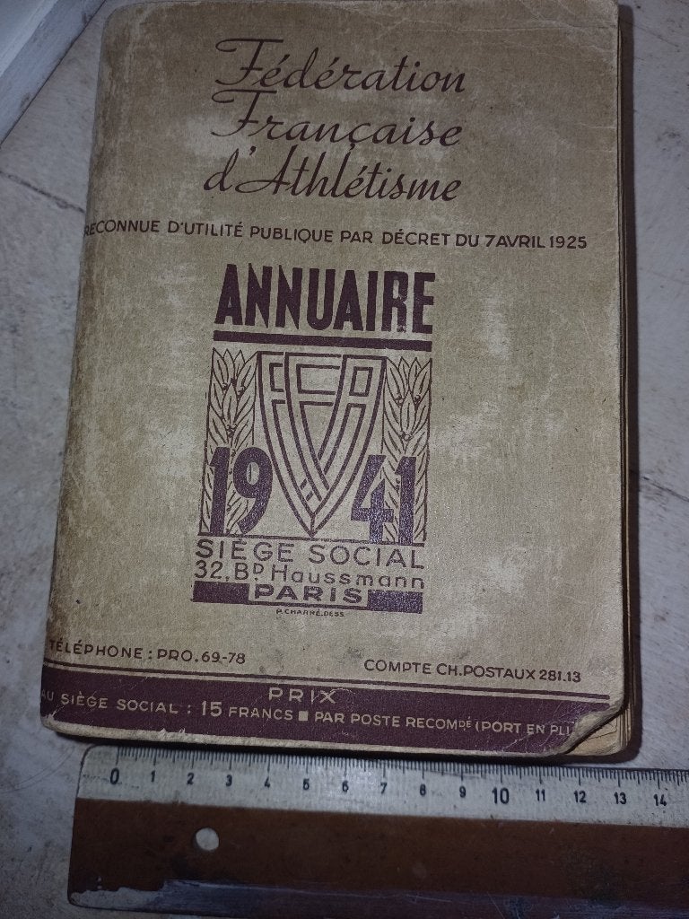 livre annee 1941annuaire  français d athlétisme 840 pages, Enlèvement ou Envoi, Utilisé