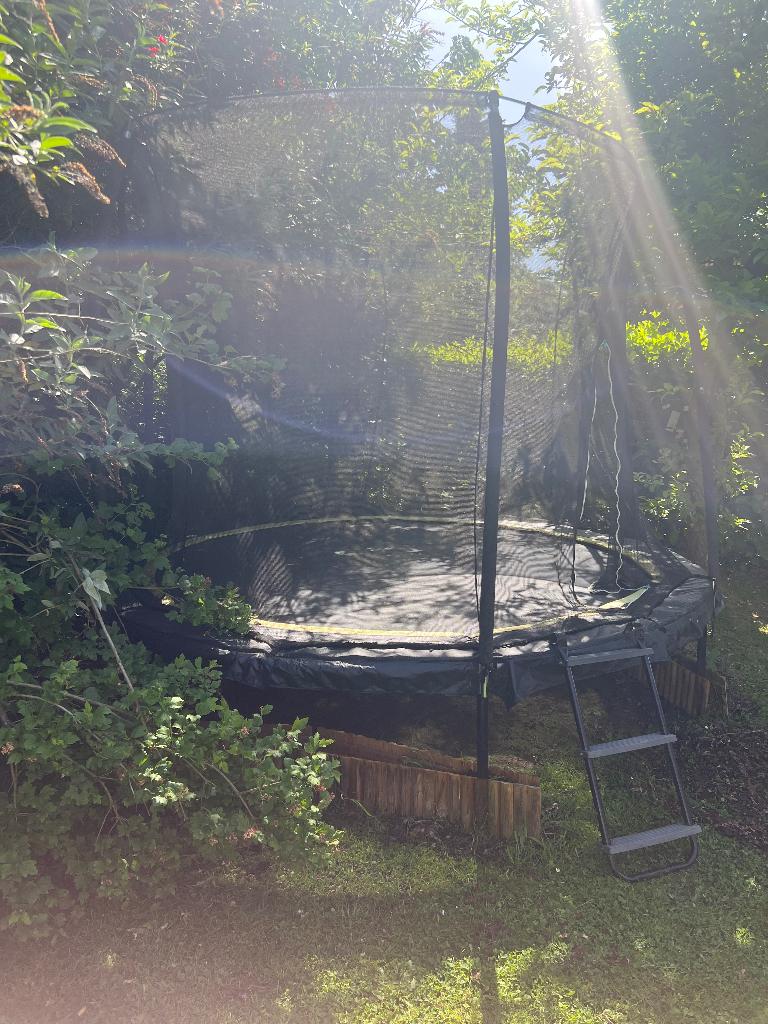 Trampoline Salta, Ophalen, Gebruikt