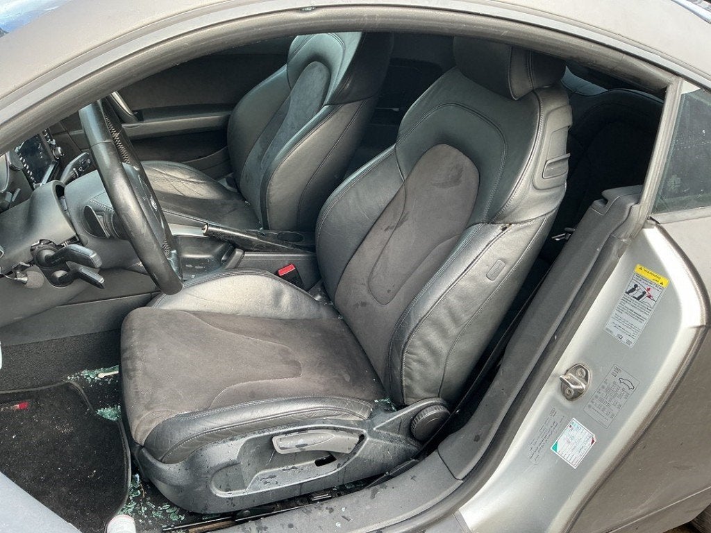 SIEGE AVANT GAUCHE ( CONDUCTEUR ) Audi TT (8J3), Auto-Union-Straße  1,
85057  Ingolstadt, DE, Info@audi.de, Audi, Utilisé