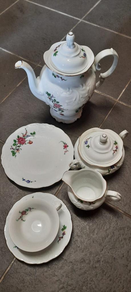 eetservies en coffieservies, Ophalen, Gebruikt, Overige stijlen, Porselein