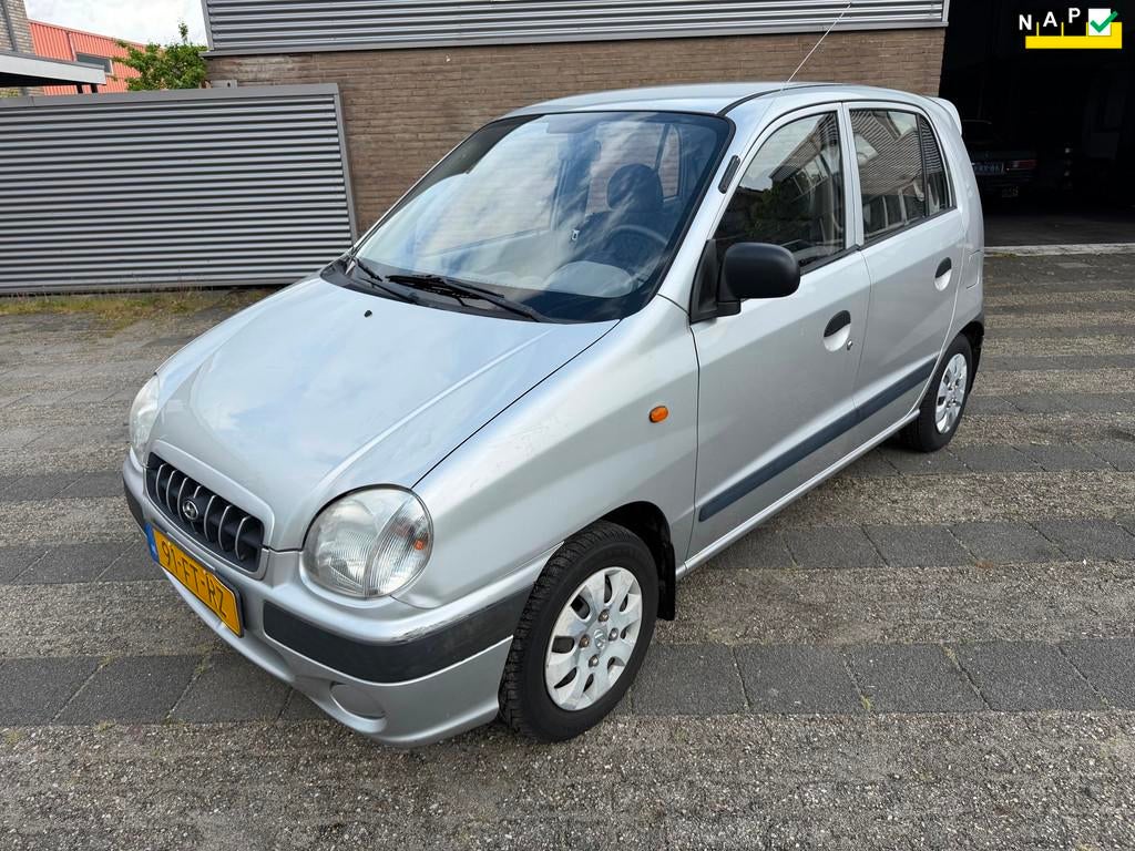 Hyundai Atos Spirit 1.0i X Nap Weinig km, Auto's, Hyundai, 4 zetels, Gebruikt, 4 cilinders, 400 kg