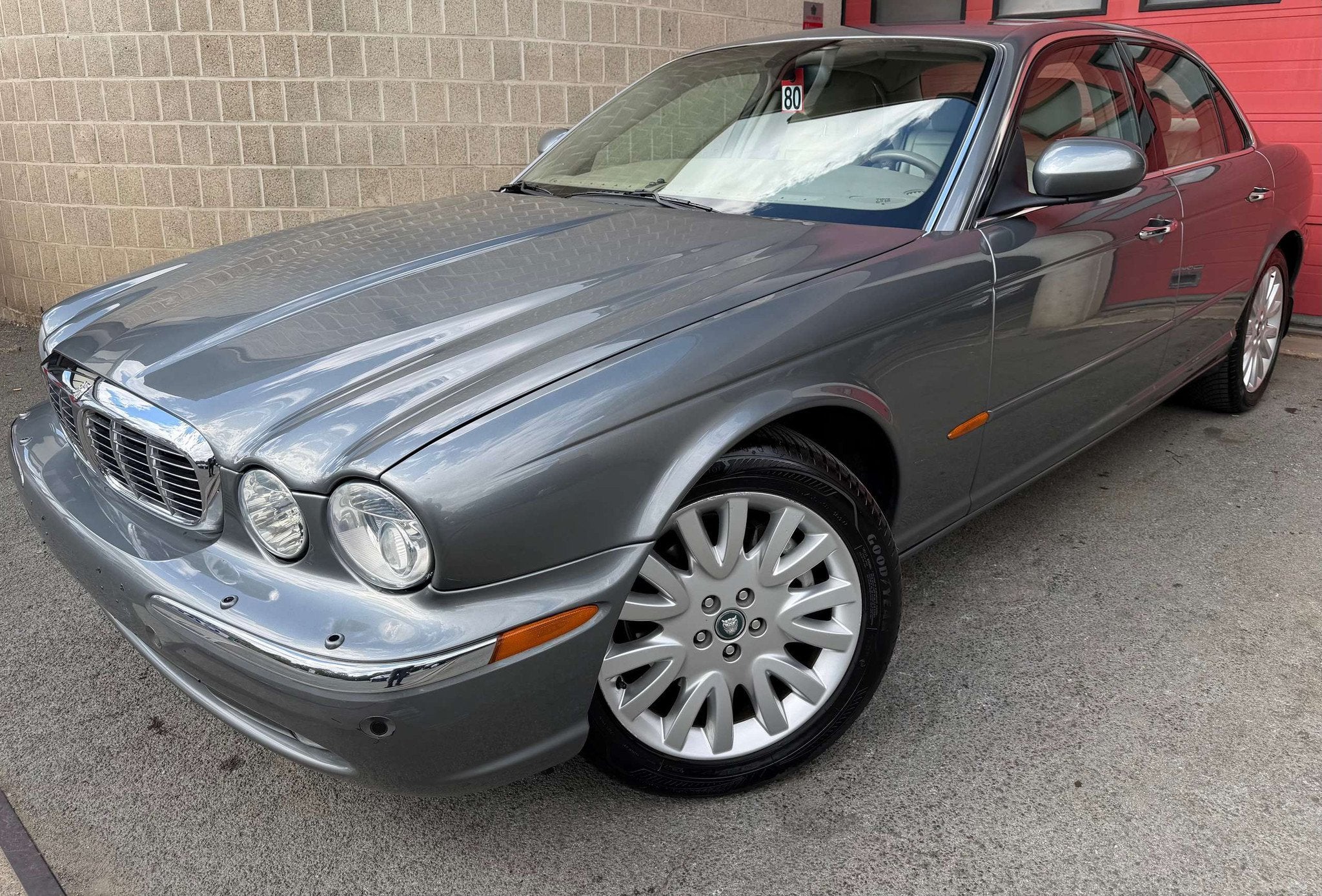 Jaguar XJ Super V8 4.2i V8 32v S/C (bj 2003, automaat), Auto's, Automaat, 4 deurs, Gebruikt, Bedrijf