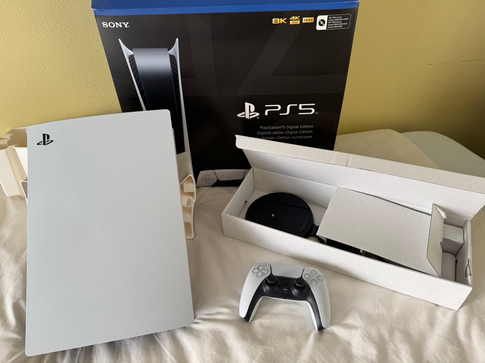Playstation 5 Digital Edition 850 Gb, Ophalen of Verzenden, Zo goed als nieuw, Playstation 5 Digital