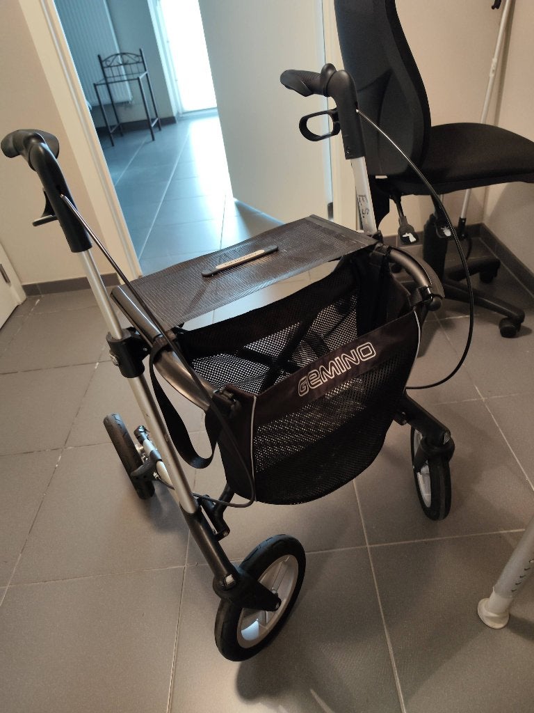 Rollator, Divers, Déambulateurs, Enlèvement, Utilisé
