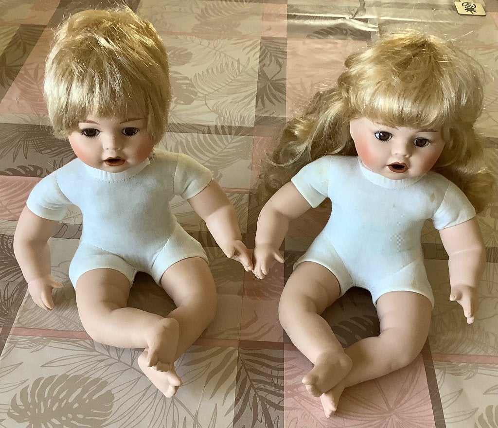 2 Porseleine popjes       Voor de 2 stuks 8€, Antiquités & Art, Enlèvement