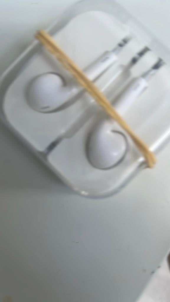Oortjes, Audio, Tv en Foto, Hoofdtelefoons, Surround, Verzenden, Op oor (supra aural), Zo goed als nieuw